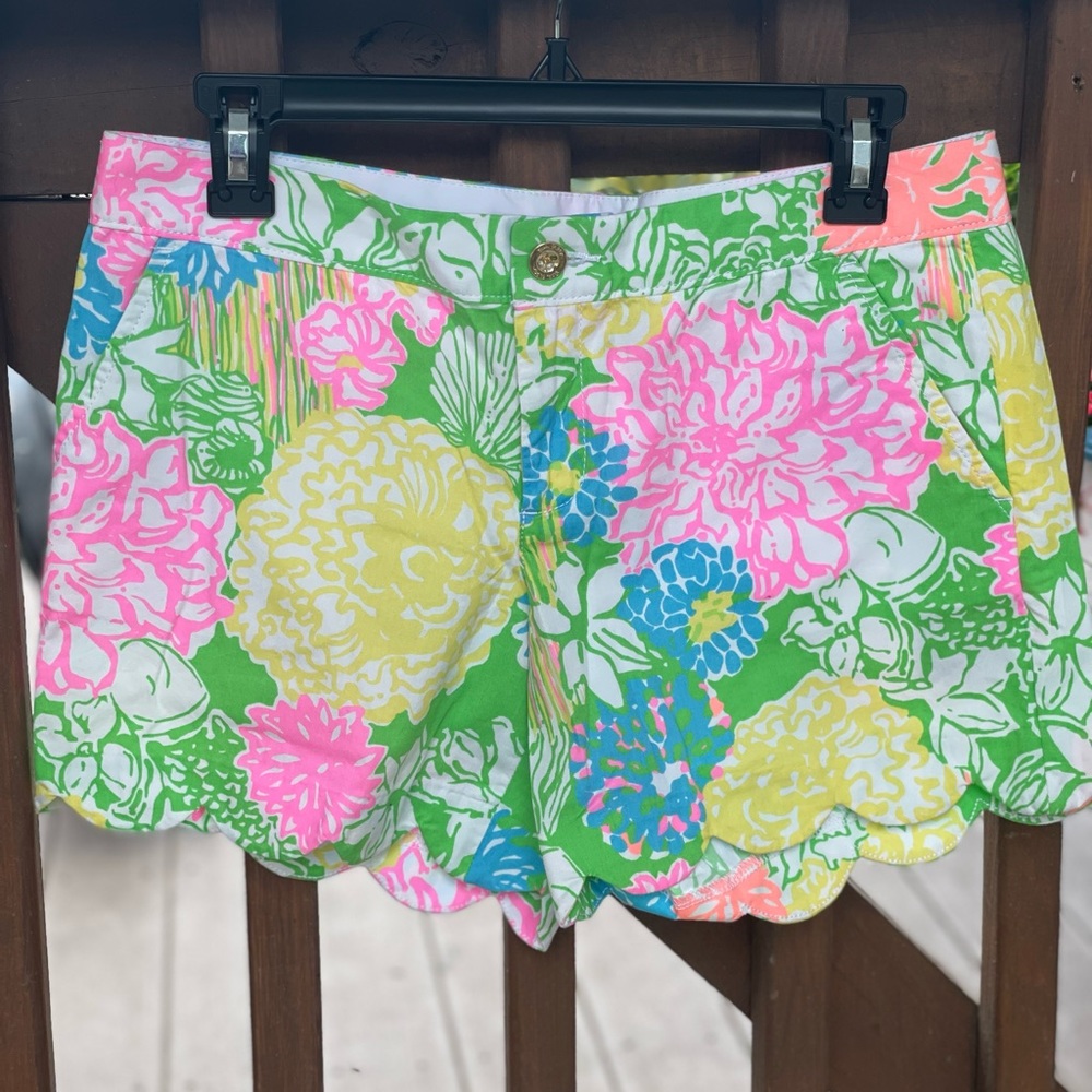 Lilly Pulitzer Buttercup shorts multi colored